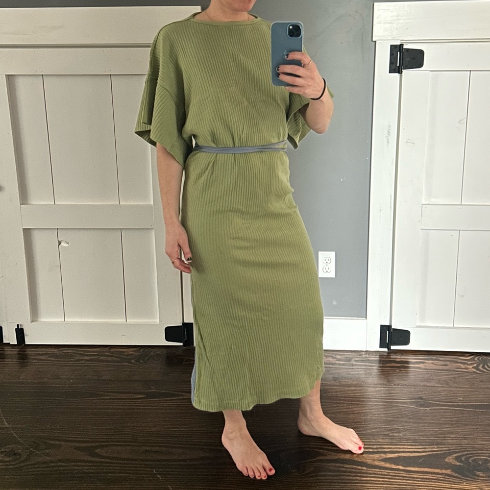 Baserange Clair Green Ribbed Midi Dress - Minimalist Women's Dress